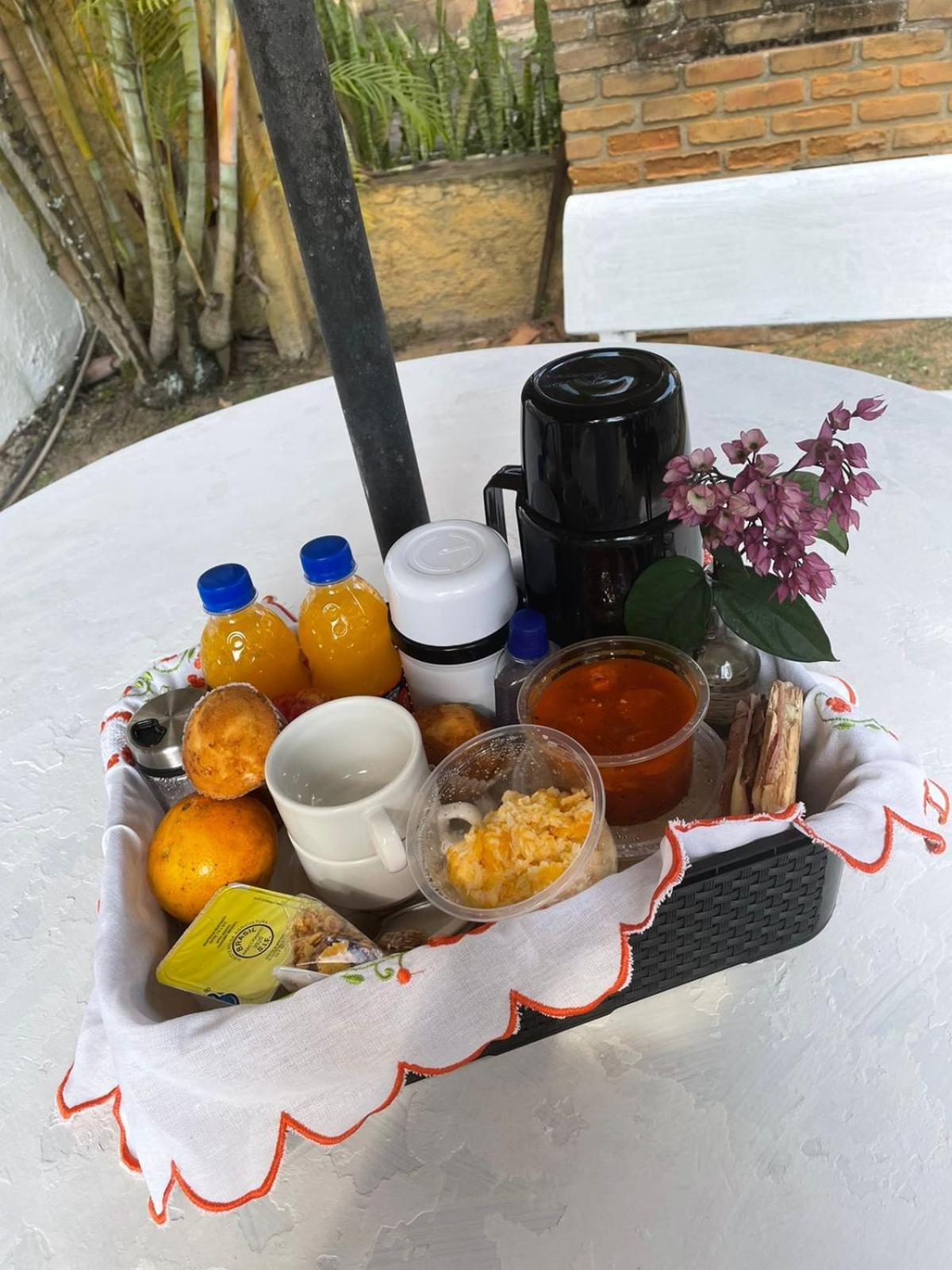 Pouzada Bom Clima - Servimos Cestas De Cafe Da Manha - Melhor Custo Beneficio Em Gravata Exterior foto