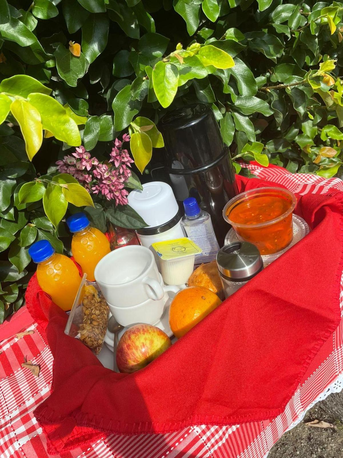 Pouzada Bom Clima - Servimos Cestas De Cafe Da Manha - Melhor Custo Beneficio Em Gravata Exterior foto